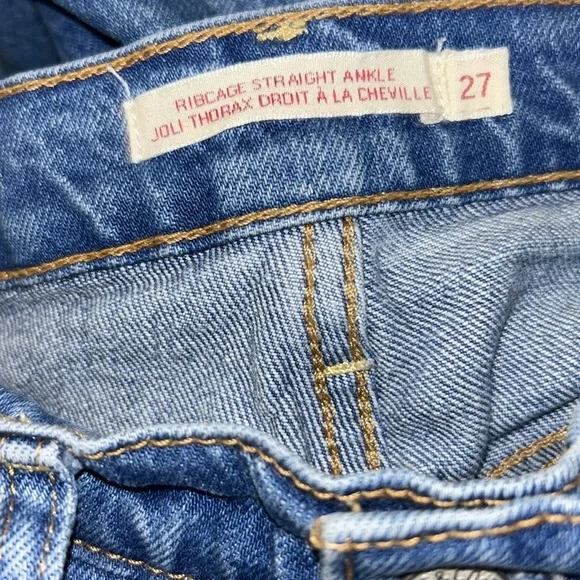 Levi's Premium Ribcage Straight Ankle Women’s Jeans, Size 27 - Picture 6 of 9